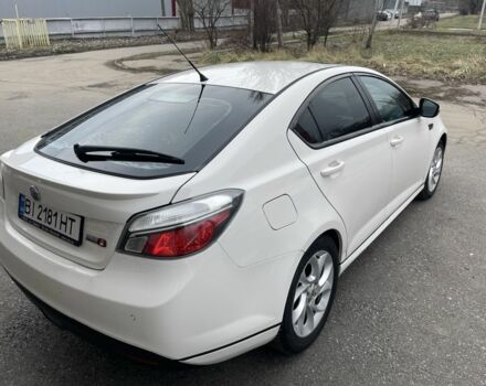 Белый МГ 6, объемом двигателя 1.8 л и пробегом 200 тыс. км за 7000 $, фото 4 на Automoto.ua