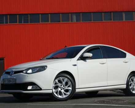Белый МГ 6, объемом двигателя 1.8 л и пробегом 50 тыс. км за 9500 $, фото 1 на Automoto.ua