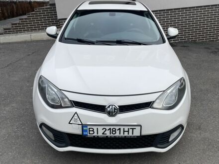 Белый МГ 6, объемом двигателя 1.8 л и пробегом 200 тыс. км за 7000 $, фото 1 на Automoto.ua
