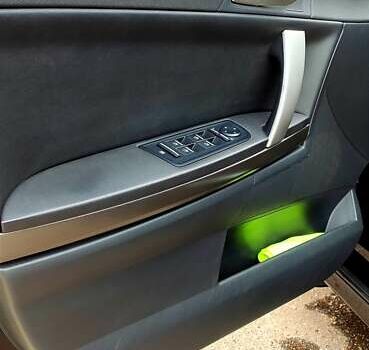 Чорний МГ 6, об'ємом двигуна 1.8 л та пробігом 155 тис. км за 6500 $, фото 11 на Automoto.ua