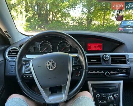 Чорний МГ 6, об'ємом двигуна 1.8 л та пробігом 254 тис. км за 5600 $, фото 3 на Automoto.ua