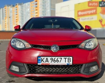 Красный МГ 6, объемом двигателя 1.8 л и пробегом 273 тыс. км за 5999 $, фото 1 на Automoto.ua