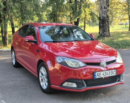 Красный МГ 6, объемом двигателя 1.8 л и пробегом 157 тыс. км за 5962 $, фото 1 на Automoto.ua
