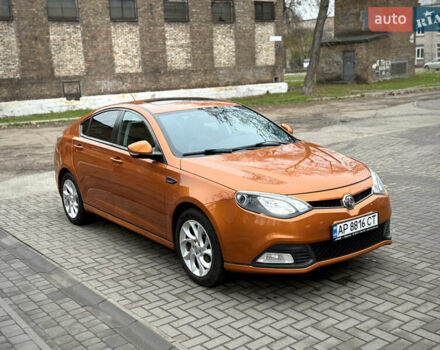 Помаранчевий МГ 6, об'ємом двигуна 1.8 л та пробігом 117 тис. км за 6500 $, фото 5 на Automoto.ua