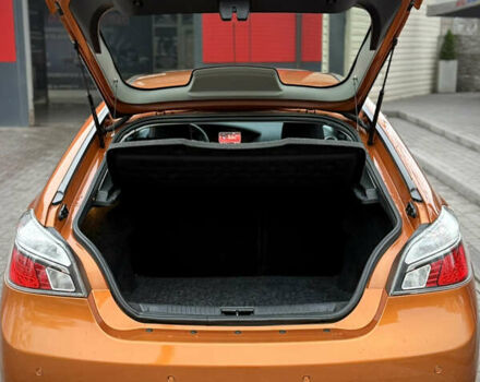 Помаранчевий МГ 6, об'ємом двигуна 1.8 л та пробігом 117 тис. км за 6500 $, фото 14 на Automoto.ua