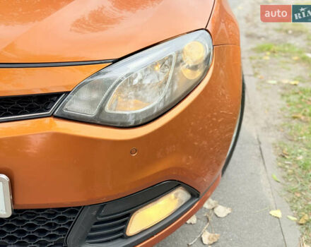 МГ 6 2012 в Харькове на Automoto.ua Оранжевый МГ 6, объемом двигателя 1.8 л и пробегом 157 тыс. км за 6700 $, фото 19 на Automoto.ua