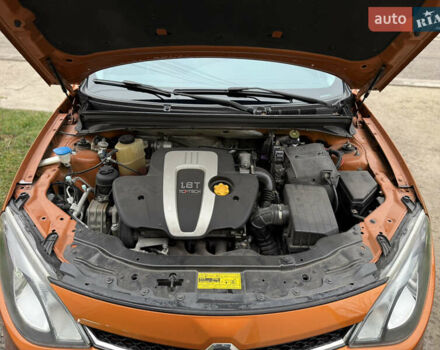 Помаранчевий МГ 6, об'ємом двигуна 1.8 л та пробігом 117 тис. км за 6500 $, фото 13 на Automoto.ua