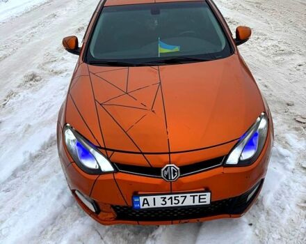 Помаранчевий МГ 6, об'ємом двигуна 1.8 л та пробігом 170 тис. км за 5000 $, фото 1 на Automoto.ua