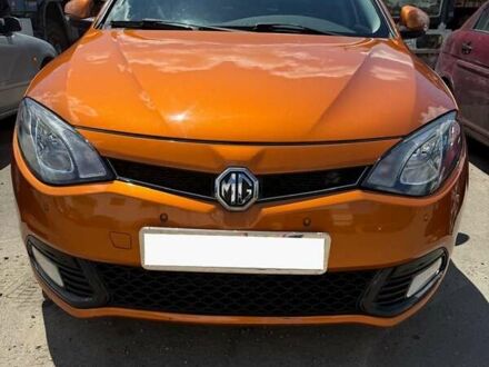 Помаранчевий МГ 6, об'ємом двигуна 1.8 л та пробігом 28 тис. км за 9000 $, фото 1 на Automoto.ua