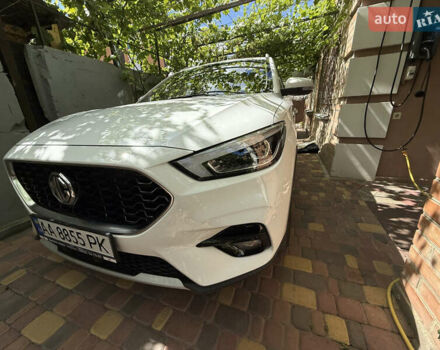 Белый МГ ЗС, объемом двигателя 1.5 л и пробегом 24 тыс. км за 15800 $, фото 7 на Automoto.ua