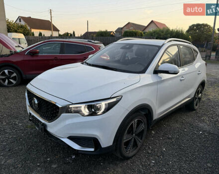 Белый МГ ЗС, объемом двигателя 0 л и пробегом 39 тыс. км за 9500 $, фото 1 на Automoto.ua