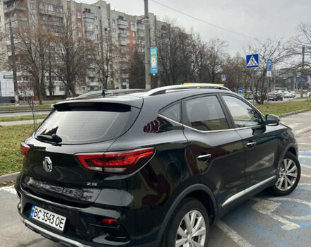 Черный МГ ЗС, объемом двигателя 1.5 л и пробегом 25 тыс. км за 13900 $, фото 3 на Automoto.ua