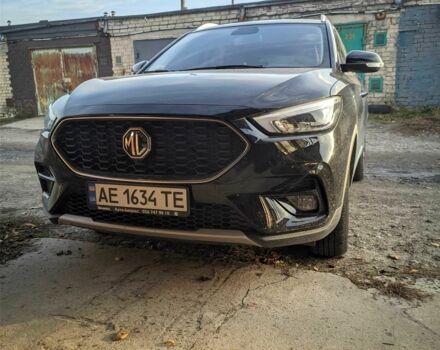 Черный МГ ЗС, объемом двигателя 1.5 л и пробегом 6 тыс. км за 14000 $, фото 1 на Automoto.ua