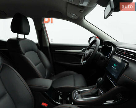 Красный МГ ЗС, объемом двигателя 1.5 л и пробегом 13 тыс. км за 16872 $, фото 1 на Automoto.ua