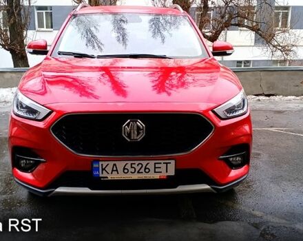 Красный МГ ЗС, объемом двигателя 1.5 л и пробегом 74 тыс. км за 11340 $, фото 1 на Automoto.ua