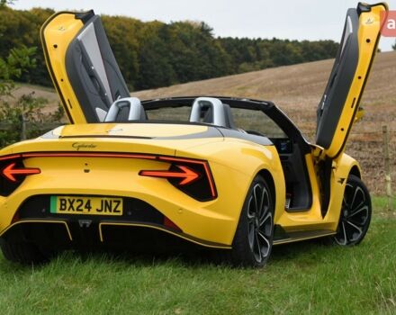 купить новое авто МГ Cyberster 2025 года от официального дилера MG Авто-Імпульс МГ фото