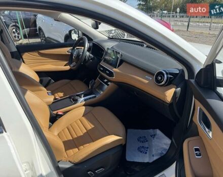 Белый МГ HS, объемом двигателя 2 л и пробегом 32 тыс. км за 18500 $, фото 30 на Automoto.ua