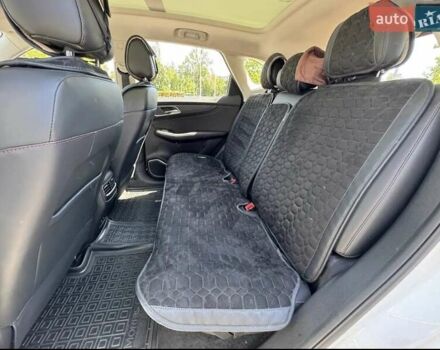 Білий МГ HS, об'ємом двигуна 1.49 л та пробігом 35 тис. км за 19200 $, фото 20 на Automoto.ua