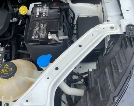 Белый МГ HS, объемом двигателя 2 л и пробегом 30 тыс. км за 19400 $, фото 37 на Automoto.ua