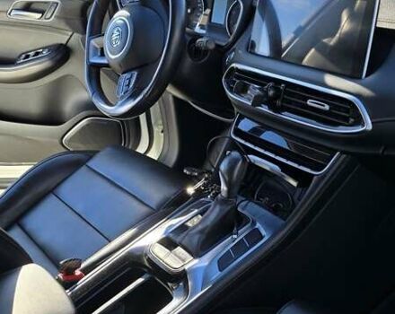 Белый МГ HS, объемом двигателя 1.5 л и пробегом 83 тыс. км за 20000 $, фото 16 на Automoto.ua