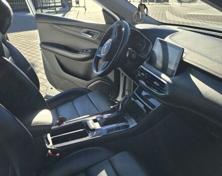 Белый МГ HS, объемом двигателя 1.5 л и пробегом 83 тыс. км за 20000 $, фото 15 на Automoto.ua