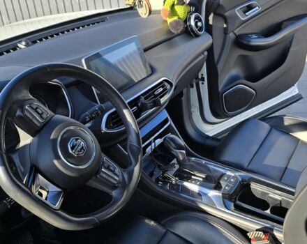 Белый МГ HS, объемом двигателя 1.5 л и пробегом 83 тыс. км за 20000 $, фото 20 на Automoto.ua