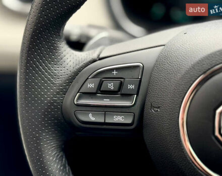 Белый МГ HS, объемом двигателя 2 л и пробегом 8 тыс. км за 20000 $, фото 59 на Automoto.ua