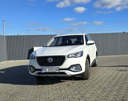 Белый МГ HS, объемом двигателя 1.5 л и пробегом 83 тыс. км за 20000 $, фото 4 на Automoto.ua