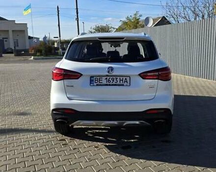 Белый МГ HS, объемом двигателя 1.5 л и пробегом 83 тыс. км за 20000 $, фото 7 на Automoto.ua