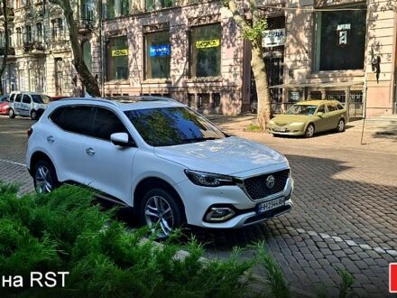 Белый МГ HS, объемом двигателя 1.5 л и пробегом 53 тыс. км за 18500 $, фото 1 на Automoto.ua
