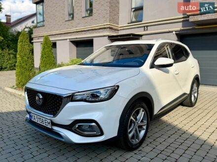 Белый МГ HS, объемом двигателя 1.5 л и пробегом 81 тыс. км за 12700 $, фото 1 на Automoto.ua