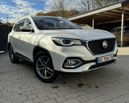 Белый МГ HS, объемом двигателя 1.49 л и пробегом 34 тыс. км за 17500 $, фото 1 на Automoto.ua