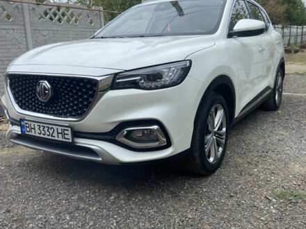 Белый МГ HS, объемом двигателя 2 л и пробегом 30 тыс. км за 19400 $, фото 1 на Automoto.ua