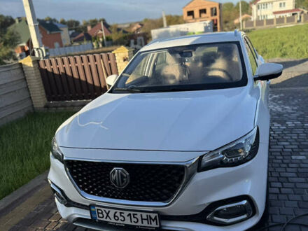 МГ HS 2022 в Хмельницком на Automoto.ua Белый МГ HS, объемом двигателя 1.49 л и пробегом 39 тыс. км за 19500 $, фото 1 на Automoto.ua