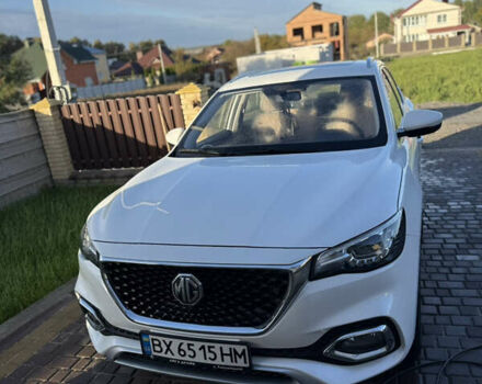 МГ HS 2022 у Хмельницькому на Automoto.ua Білий МГ HS, об'ємом двигуна 1.49 л та пробігом 39 тис. км за 19500 $, фото 1 на Automoto.ua