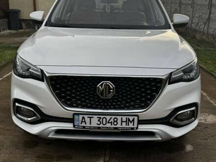 Белый МГ HS, объемом двигателя 1.49 л и пробегом 48 тыс. км за 16500 $, фото 1 на Automoto.ua