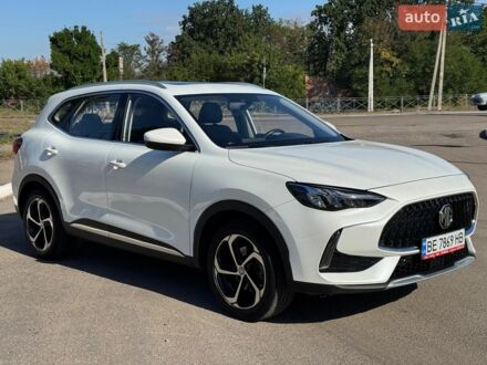 Белый МГ HS, объемом двигателя 1.49 л и пробегом 33 тыс. км за 17999 $, фото 1 на Automoto.ua