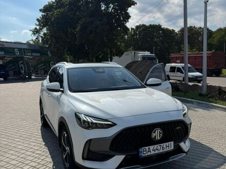 Белый МГ HS, объемом двигателя 1.5 л и пробегом 18 тыс. км за 23000 $, фото 1 на Automoto.ua