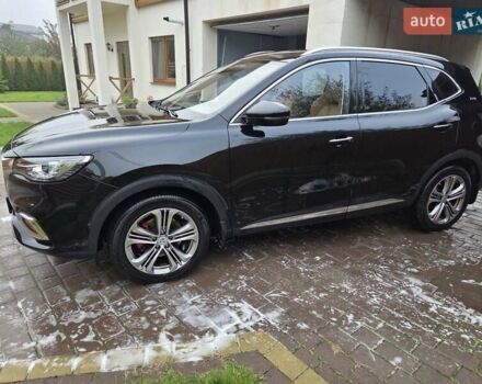 Черный МГ HS, объемом двигателя 2 л и пробегом 45 тыс. км за 16100 $, фото 3 на Automoto.ua