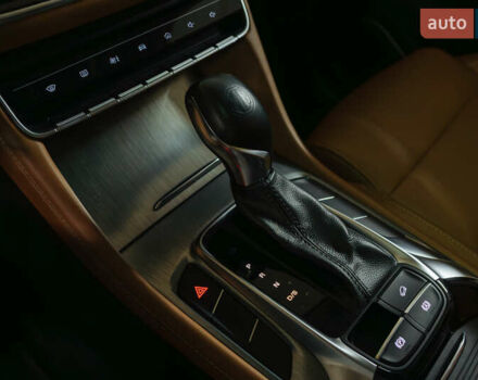 Черный МГ HS, объемом двигателя 1.49 л и пробегом 39 тыс. км за 16509 $, фото 6 на Automoto.ua