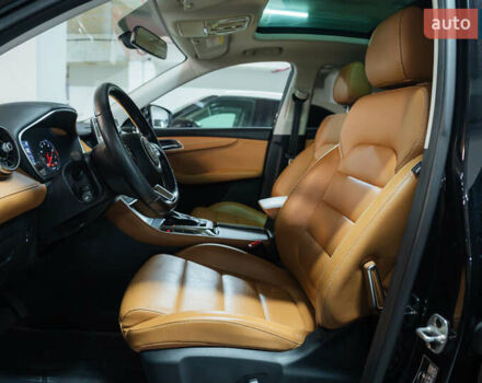 Черный МГ HS, объемом двигателя 1.49 л и пробегом 39 тыс. км за 16509 $, фото 1 на Automoto.ua