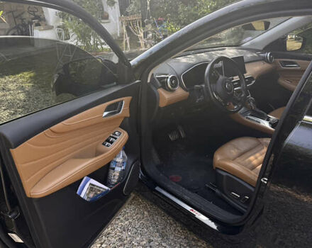Черный МГ HS, объемом двигателя 2 л и пробегом 60 тыс. км за 18000 $, фото 4 на Automoto.ua