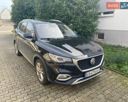Черный МГ HS, объемом двигателя 2 л и пробегом 80 тыс. км за 18900 $, фото 1 на Automoto.ua