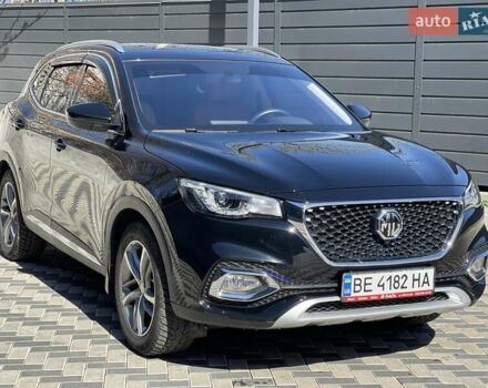 Черный МГ HS, объемом двигателя 1.49 л и пробегом 30 тыс. км за 19800 $, фото 1 на Automoto.ua