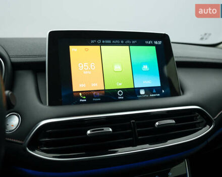 Красный МГ HS, объемом двигателя 2 л и пробегом 38 тыс. км за 19957 $, фото 15 на Automoto.ua