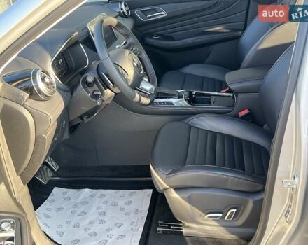 Серый МГ HS, объемом двигателя 1.49 л и пробегом 2 тыс. км за 23474 $, фото 11 на Automoto.ua