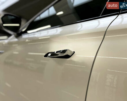 Белый МГ Marvel R, объемом двигателя 0 л и пробегом 1 тыс. км за 35189 $, фото 17 на Automoto.ua