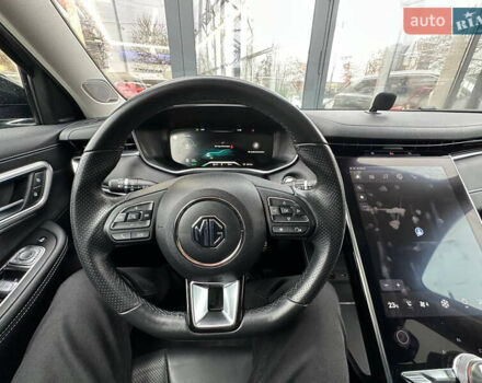 Серый МГ Marvel R, объемом двигателя 0 л и пробегом 26 тыс. км за 24999 $, фото 23 на Automoto.ua