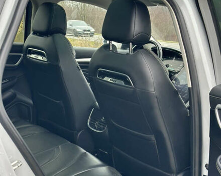 Серый МГ Marvel R, объемом двигателя 0 л и пробегом 106 тыс. км за 20500 $, фото 5 на Automoto.ua