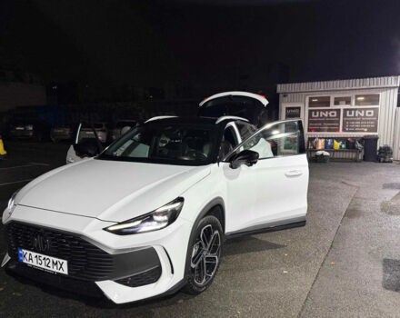 Белый МГ One, объемом двигателя 1.5 л и пробегом 30 тыс. км за 19000 $, фото 2 на Automoto.ua